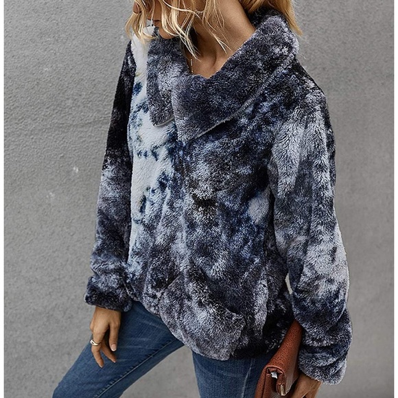 Tie Dye-Black Faux Shearling Shaggy Warm Pullover - Picture 3 of 6